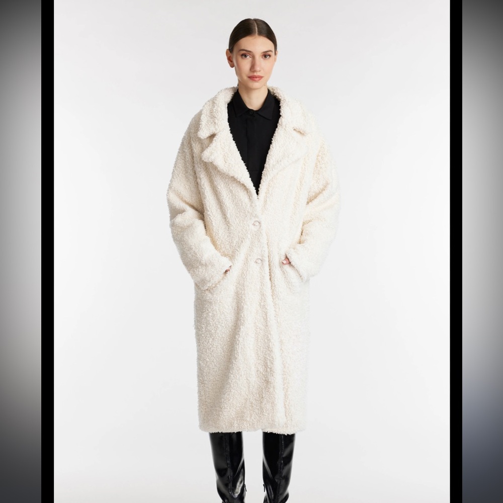 Inti Coat - Picture 5 of 5